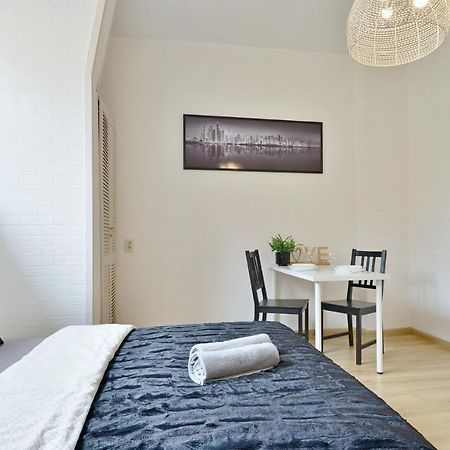 Sonya Apartment Вроцлав Екстериор снимка